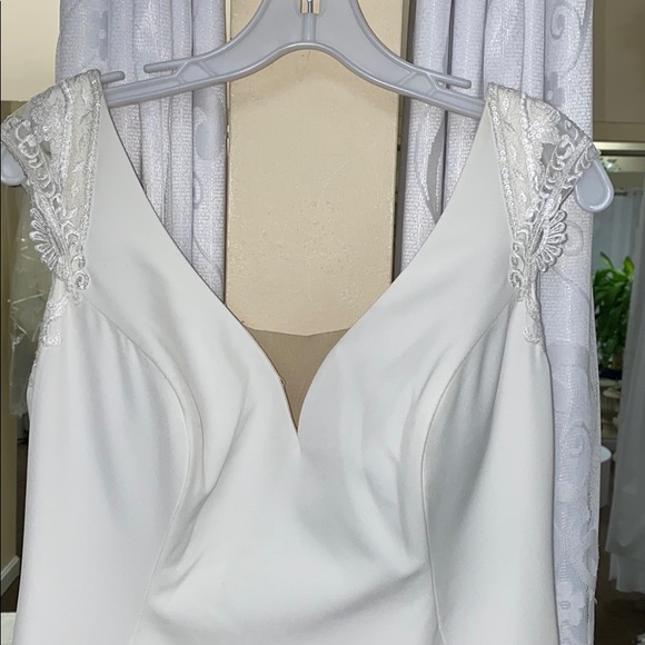 Monica Loretti - Belinda - Picture 4 of 7